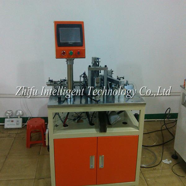 Hinge assembly machine